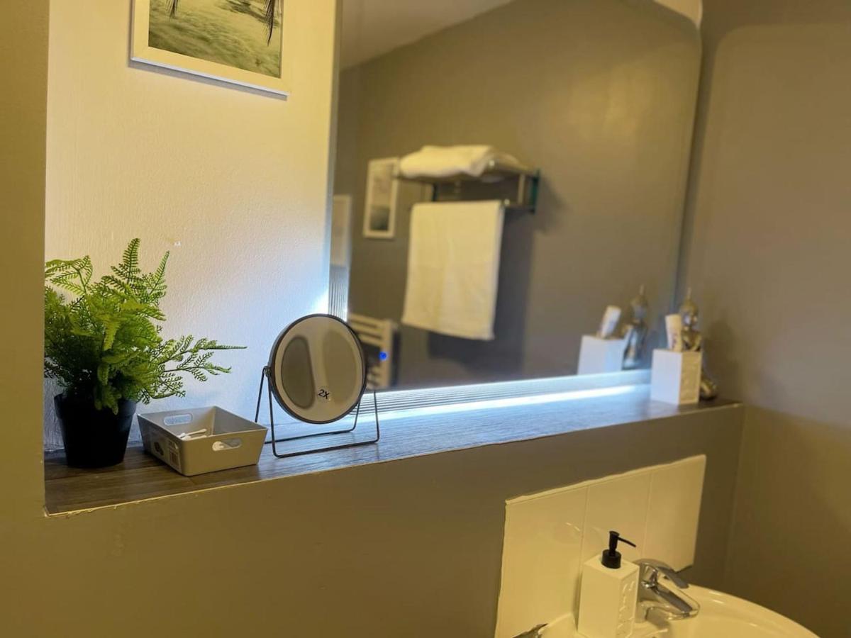 Cityfront Cosy Apt Near City Centre & Etihad Stadium, Free Parking Manchester Eksteriør bilde